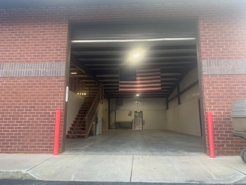 More Photos Of 741 Harry McCarty Rd, Bethlehem Light Distribution For Lease