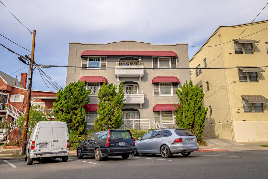 More Photos Of 128 Kalmia St, San Diego Apartments For Sale