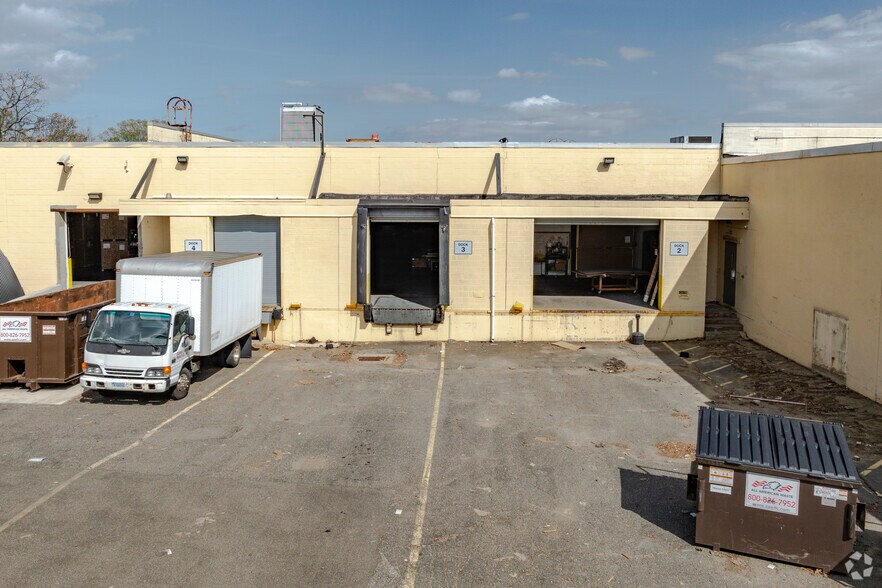 More Photos Of 380 Horace St, Bridgeport Manufacturing For Lease