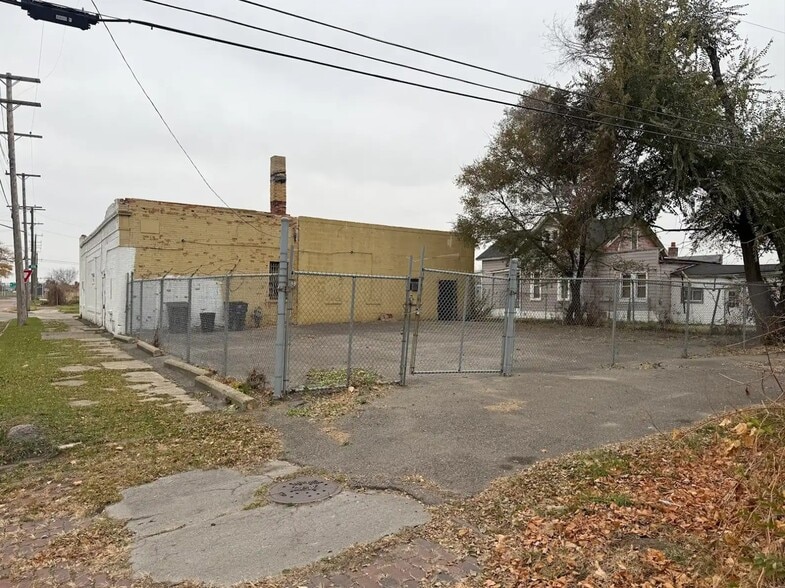 More Photos Of 2800 15th St, Detroit Religious Facility For Sale