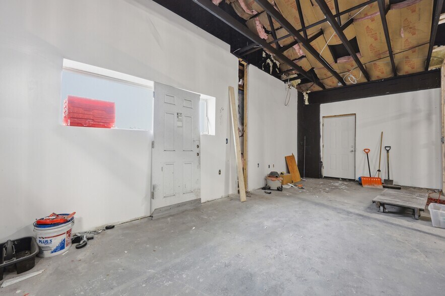 More Photos Of 688 E Eagle St, Buffalo Warehouse For Sale