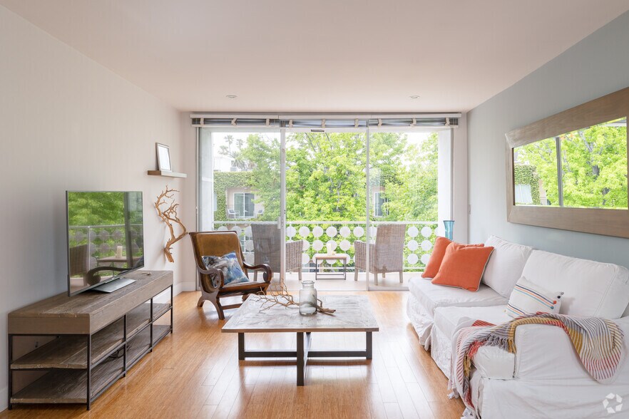 More Photos Of 901 Ocean Ave, Santa Monica Apartments For Sale