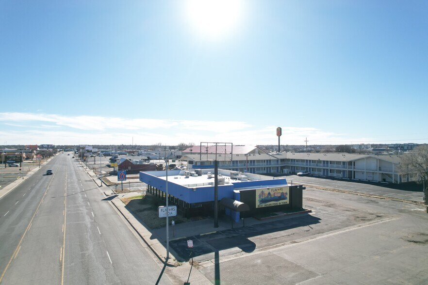 More Photos Of 2028 Paramount Blvd, Amarillo Fast Food For Sale