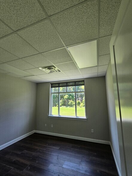 More Photos Of 1402 S Custer Rd, McKinney Unknown For Lease