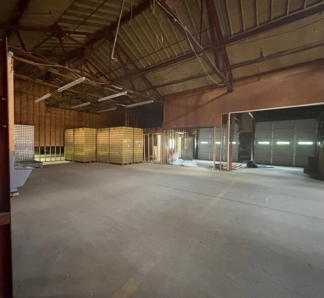 More Photos Of 45 Learned St, Albany Warehouse For Lease