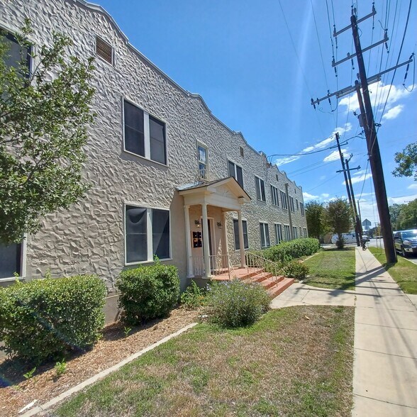 More Photos Of 127 W Magnolia Ave, San Antonio Apartments For Sale
