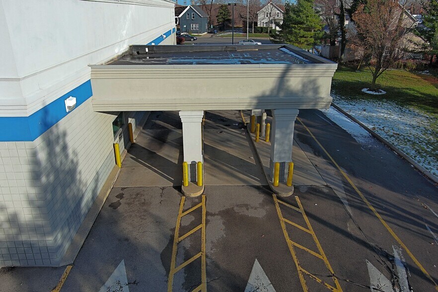 More Photos Of 1625 Broadway St, Buffalo General Retail For Sale