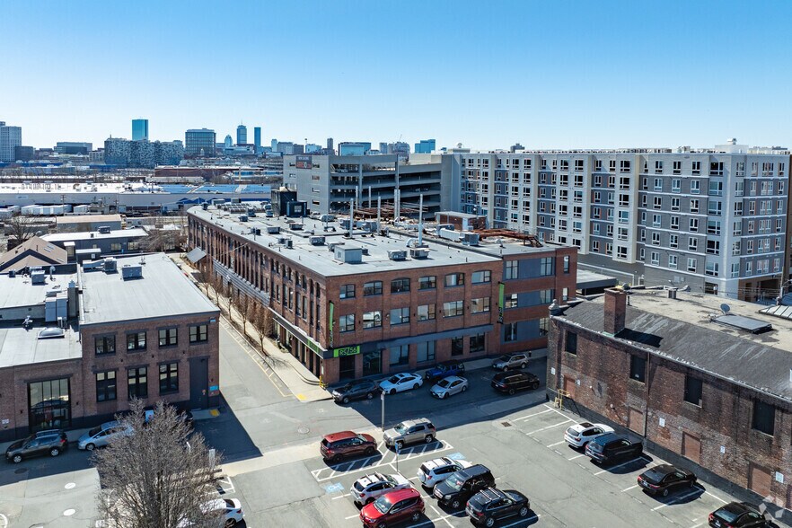 More Photos Of 56 Roland St, Charlestown Flex For Lease