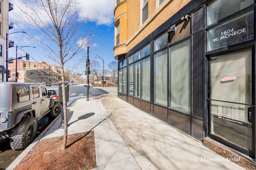 More Photos Of 32-38 S Ashland Ave, Chicago Apartments For Lease