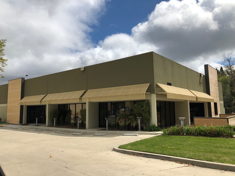 More Photos Of 1280 Rancho Conejo Blvd, Thousand Oaks Research And Development For Lease