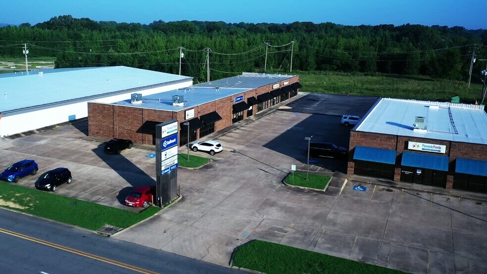Primary Photo Of 403 S Poplar St, Searcy Storefront Retail Office For Lease