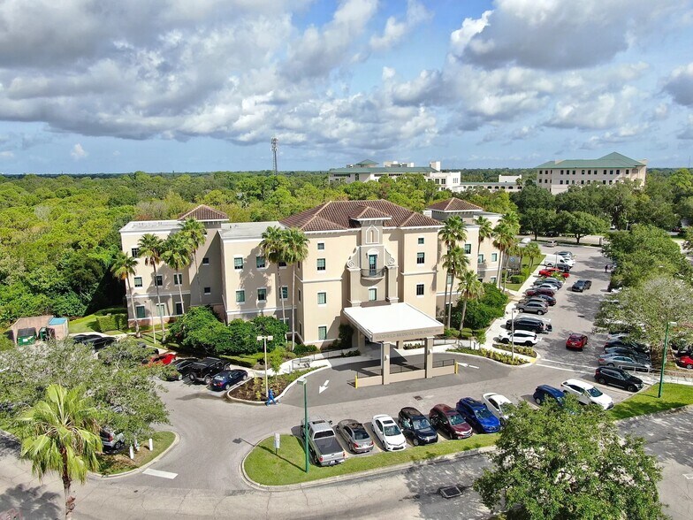 More Photos Of 5831 Bee Ridge Rd, Sarasota Medical For Lease