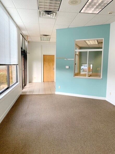 More Photos Of 125 Riverbend Dr, Charlottesville Medical For Lease
