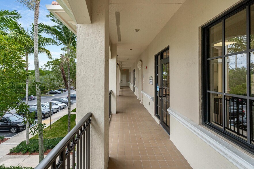 More Photos Of 7551 Wiles Rd, Coral Springs Office For Lease