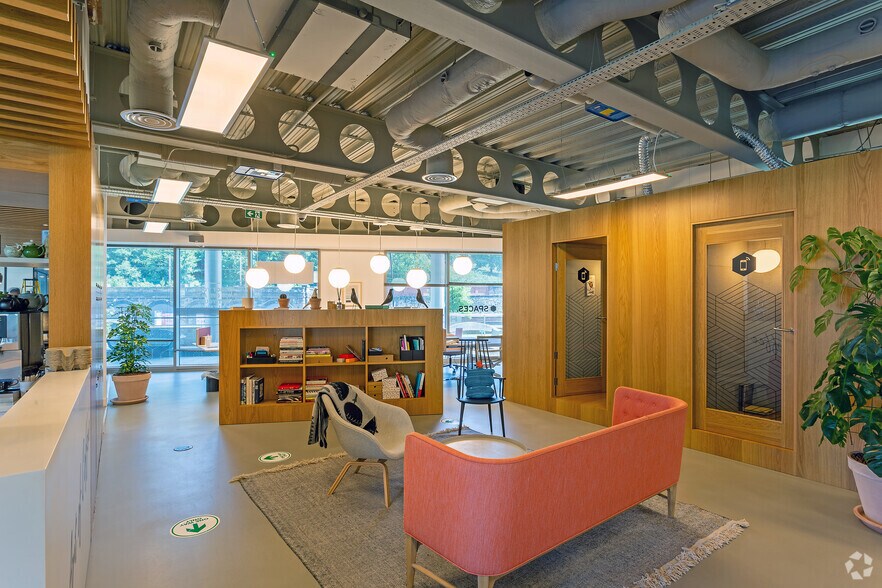 More Photos Of 1 Concourse Way, Sheffield Coworking Space