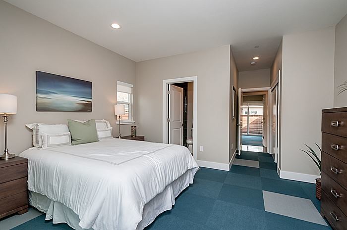 More Photos Of 1024 10th Ave, Redwood City Apartments For Sale