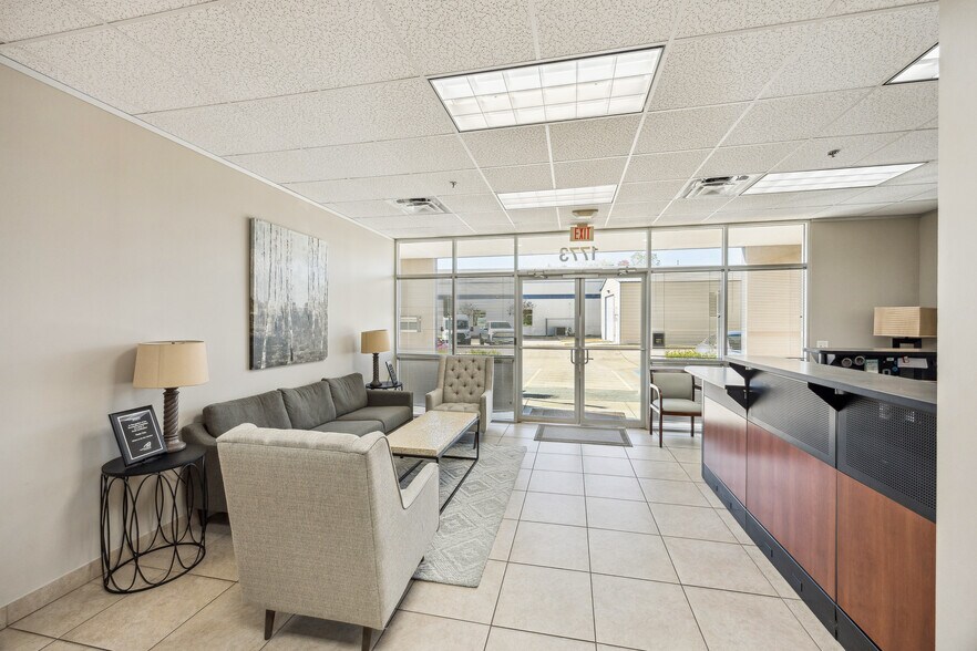 More Photos Of 1773 Westborough Dr, Katy Office For Sale