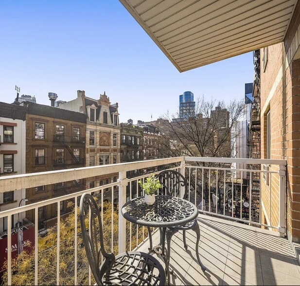 More Photos Of 15 St. Marks Pl, New York Apartments For Sale