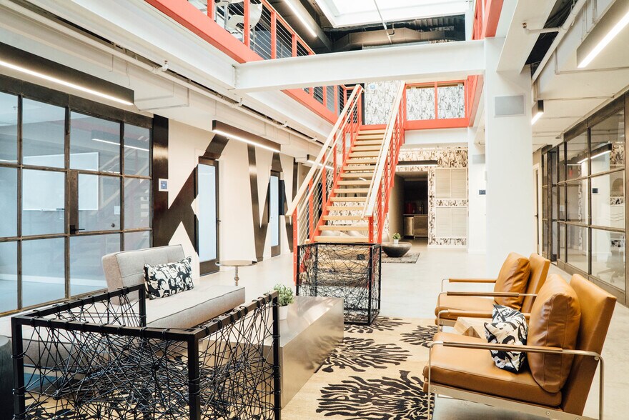 Primary Photo Of 728 S Broad St, Philadelphia Office For Sale