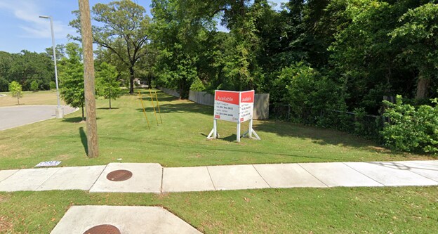 More Photos Of 4645 Airport Blvd, Mobile Land For Lease
