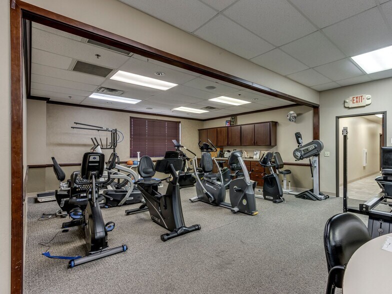 More Photos Of 9309 E Reno Ave, Midwest City Healthcare For Sale