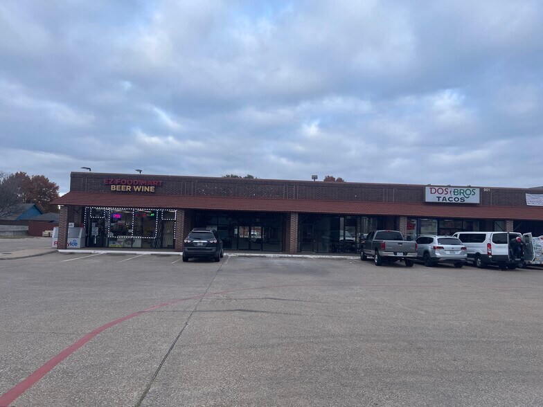 More Photos Of 901 Belt Line Rd, Garland Unknown For Lease