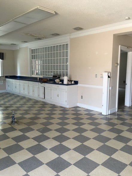 More Photos Of 10186 S Nash St, Middlesex Office For Lease