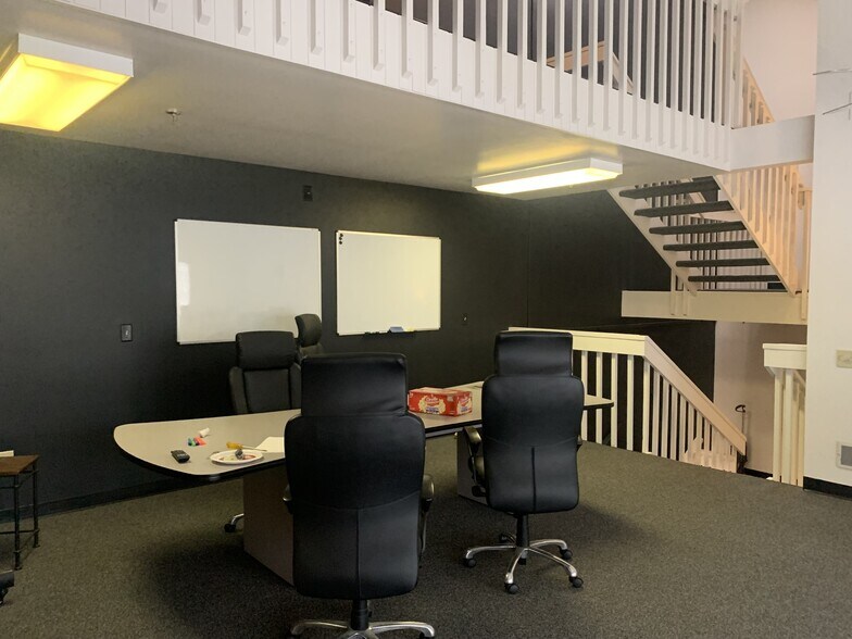 More Photos Of 910 Plum St, Cincinnati Loft Creative Space For Sale