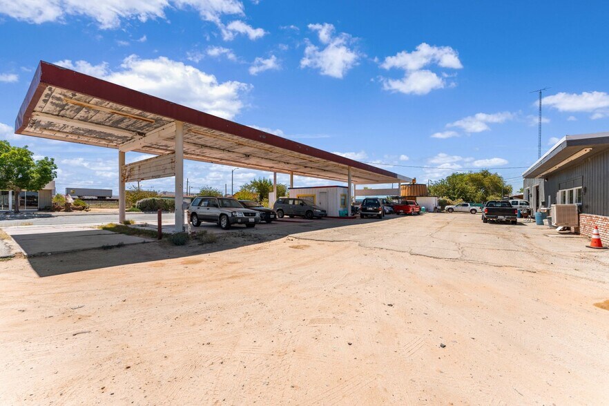 More Photos Of 27157 Twenty Mule Team rd, Boron Industrial For Sale