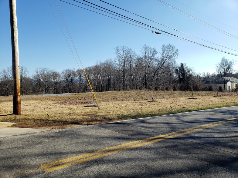 Primary Photo Of 152 Headtown Road Rd, Jonesborough Land For Sale