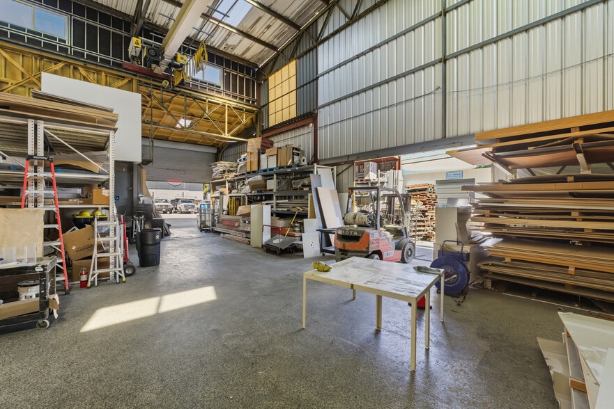More Photos Of 3468 Hancock St, San Diego Warehouse For Sale