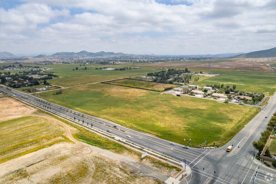 More Photos Of 25245 Ethanac Rd, Menifee Land For Sale