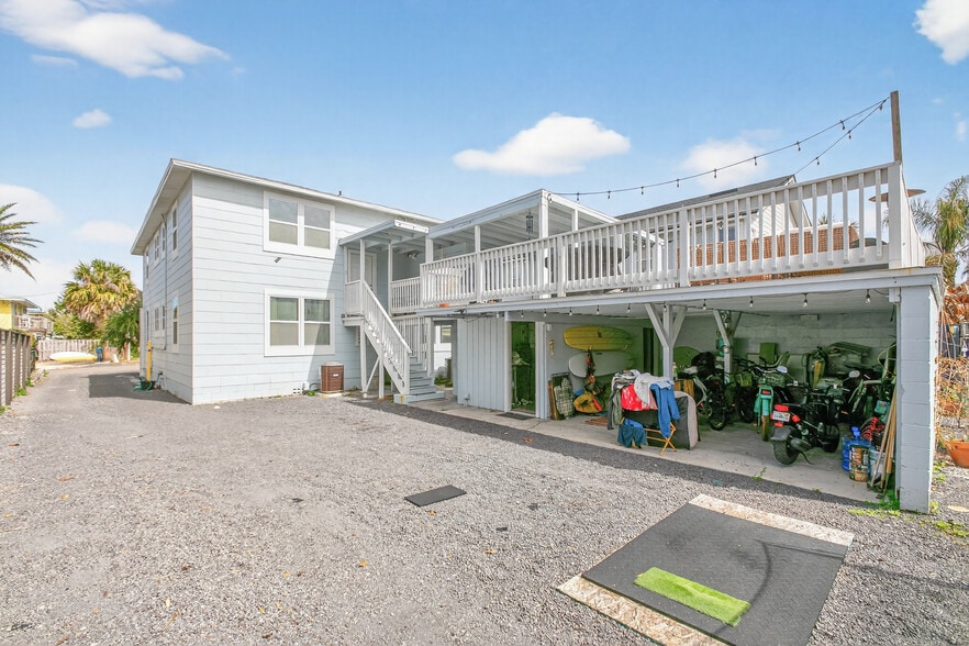 More Photos Of 123 Margaret St, Neptune Beach Multifamily For Sale