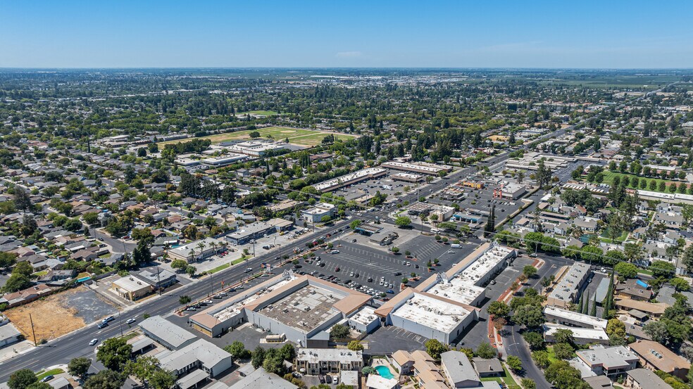 More Photos Of 2400 Coffee Rd, Modesto Unknown For Lease