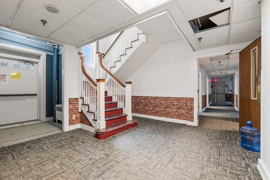 More Photos Of 535 Williamson Rd, Meadville Rehabilitation Center For Sale