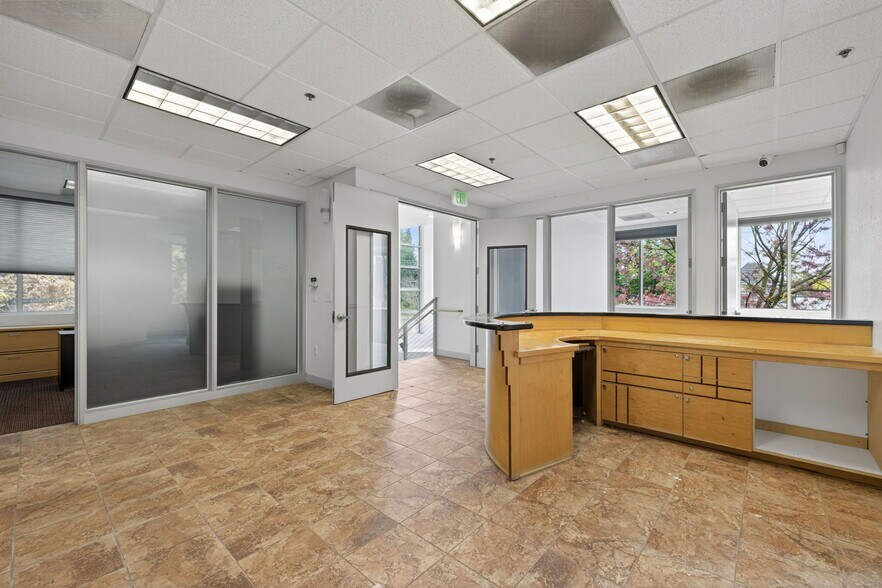 More Photos Of 2725 Riverside Blvd, Sacramento Loft Creative Space For Sale