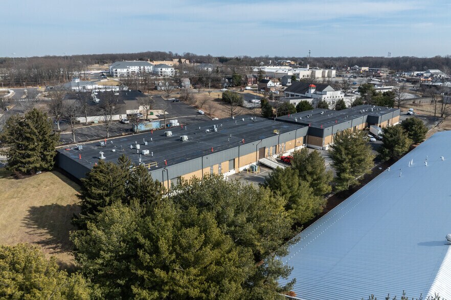 More Photos Of 1829 Underwood Blvd, Delran Distribution For Lease