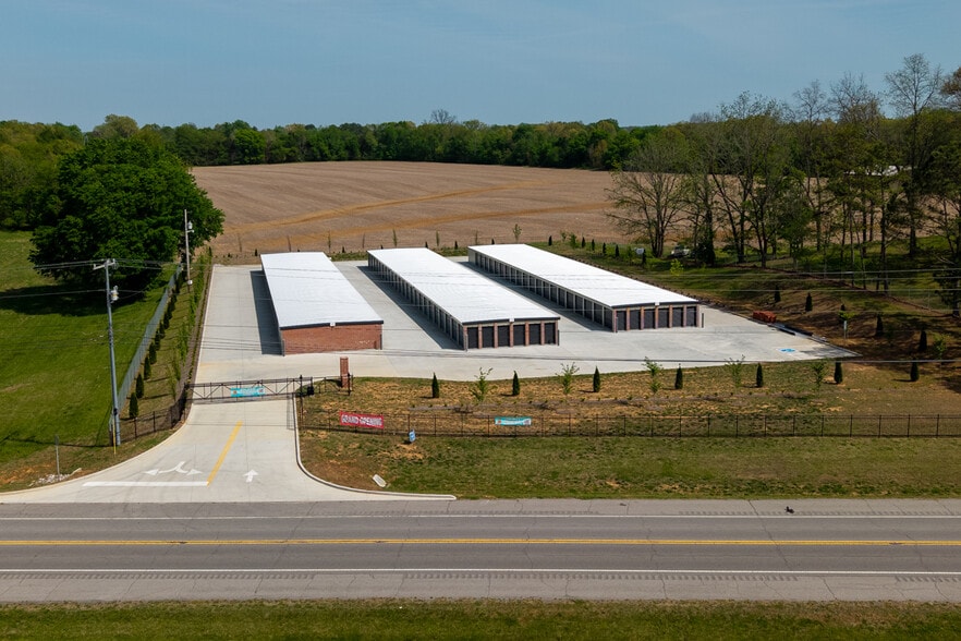 More Photos Of 4624 Highway 31 W, Cottontown Office For Sale