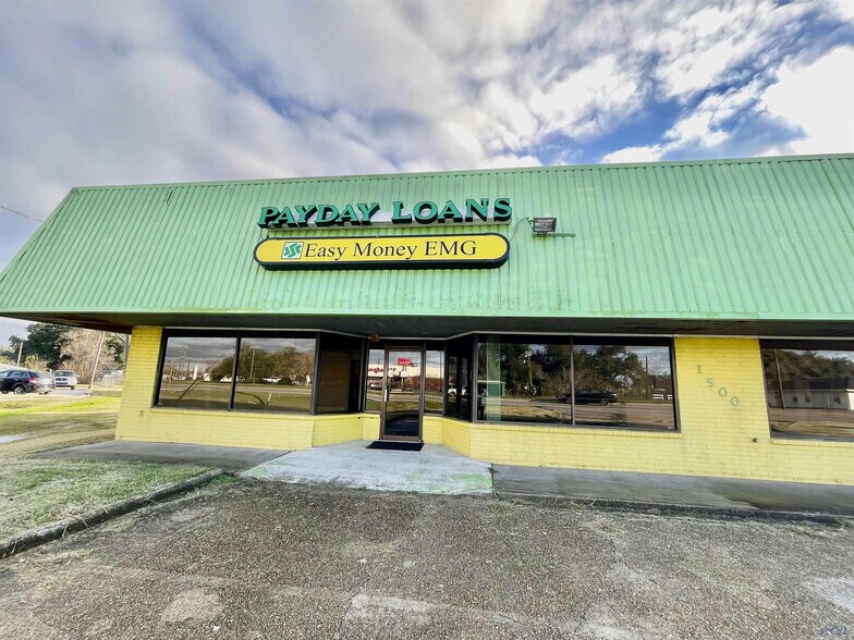 More Photos Of 1500 E Tunnel Blvd, Houma Office For Sale