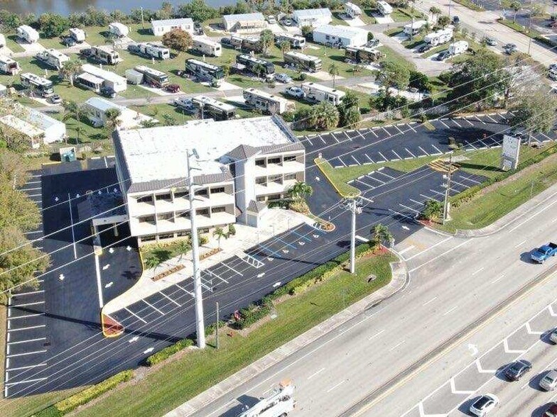 More Photos Of 10570 S US Highway 1, Port Saint Lucie Office For Lease