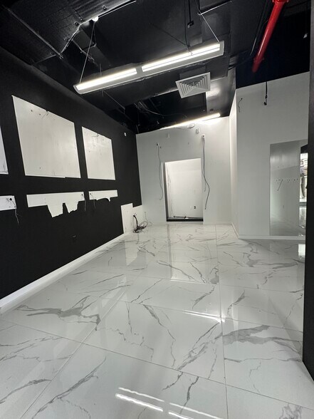 More Photos Of 271-273 Brighton Beach Ave, Brooklyn Storefront Retail Office For Sale