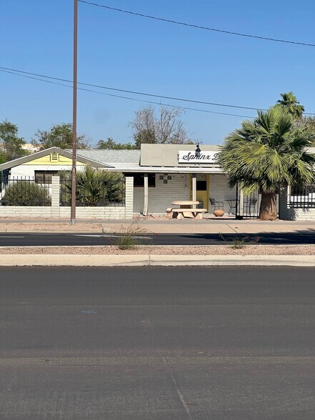 Primary Photo Of 3039 N Scottsdale Rd, Scottsdale Freestanding For Sale