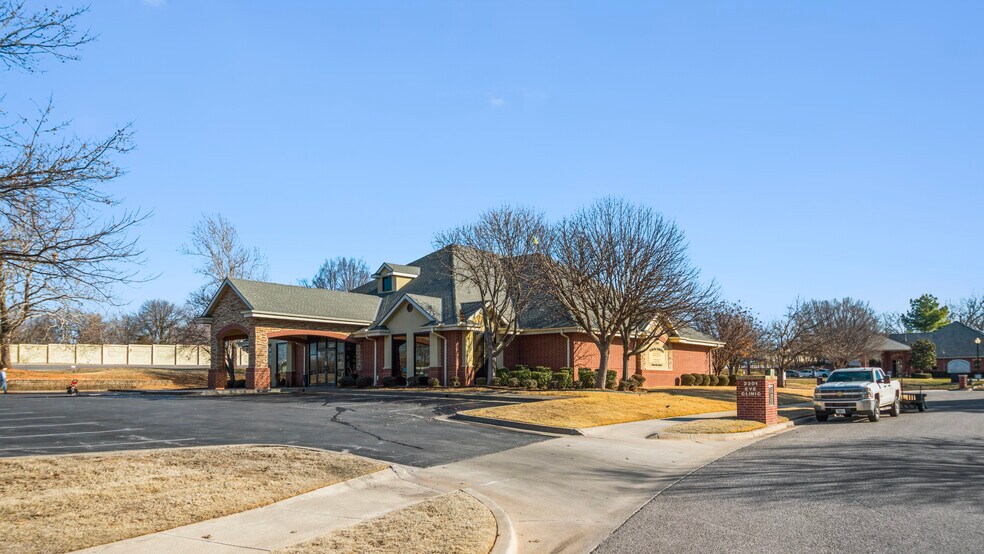 More Photos Of 2201 Mckown Dr, Norman Medical For Sale