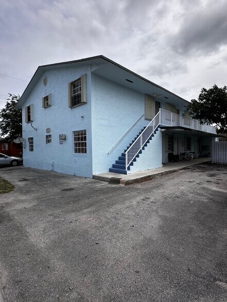 Primary Photo Of 2541 W 1st Ave, Hialeah Apartments For Sale