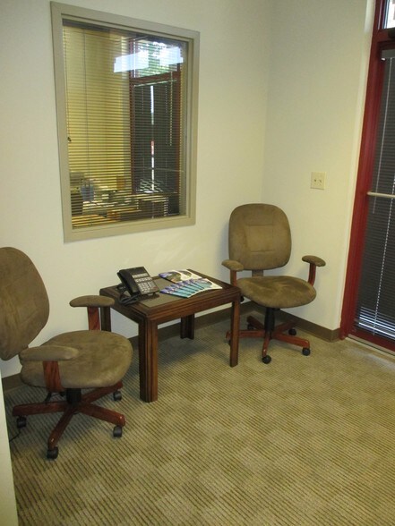 More Photos Of 4168 Abbotts Bridge Rd, Duluth Office For Lease