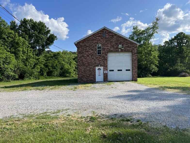 More Photos Of 4660 Mary Ingles Highway, Silver Grove Police Fire Station For Sale