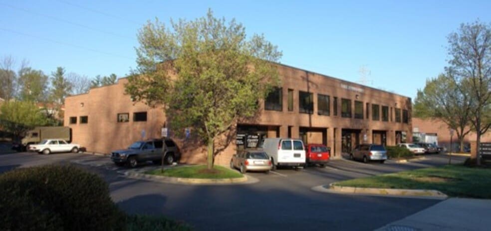 Primary Photo Of 340 Mill St NE, Vienna Flex For Lease