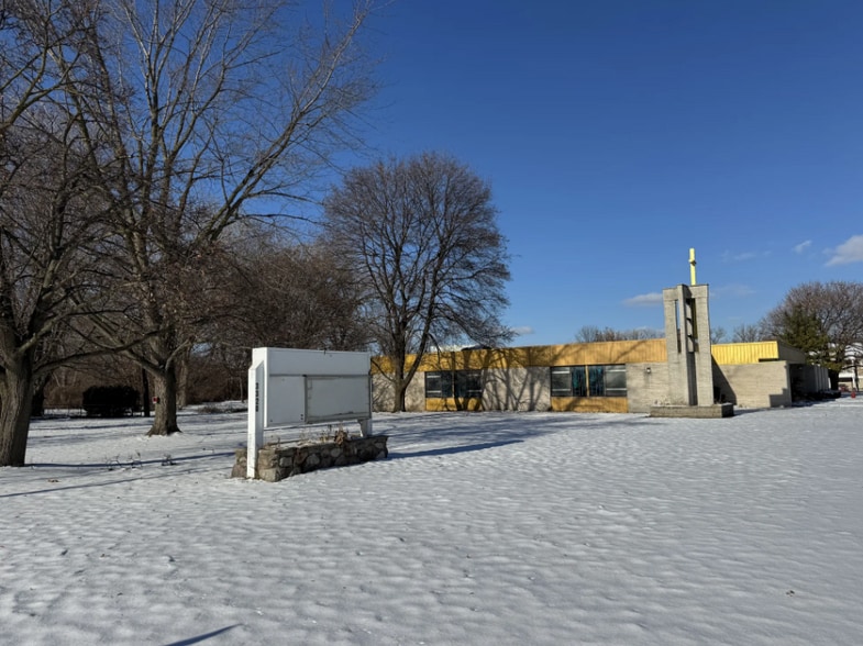 Primary Photo Of 3320 Melwood Dr, Melvindale Religious Facility For Sale