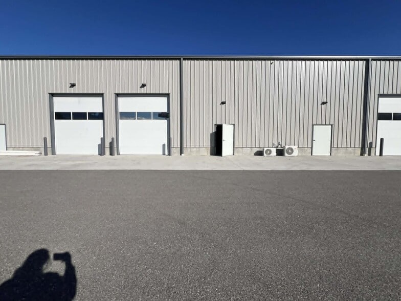 More Photos Of 640 N 2075 W, Marriott Slaterville Industrial For Lease