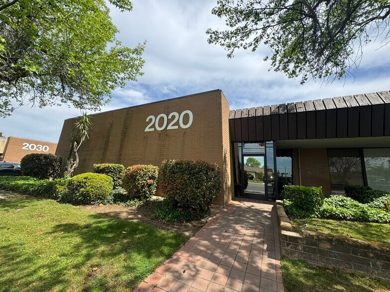 Primary Photo Of 2020 Coffee Rd, Modesto Medical For Sale